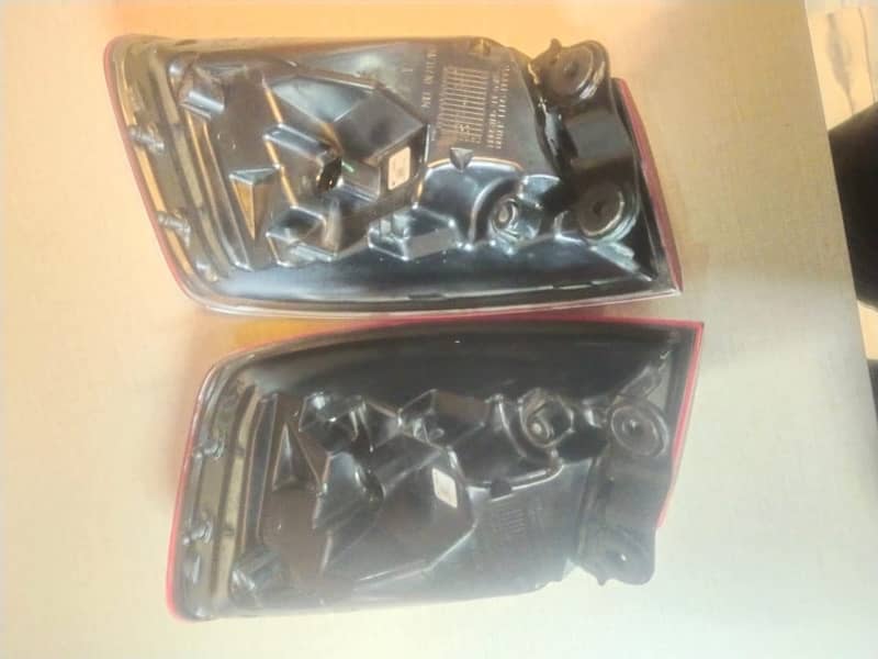 Audi A3 head lights 200000 back light 80000 7