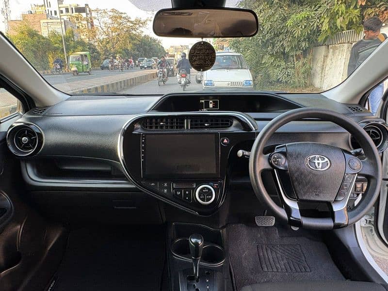 Toyota Aqua 2018 model 19 ki import 20 ki registered 5