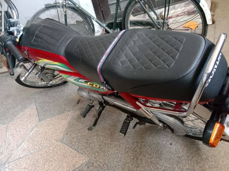 Honda CD70 model 2023 6