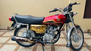 Honda 125 gold edition