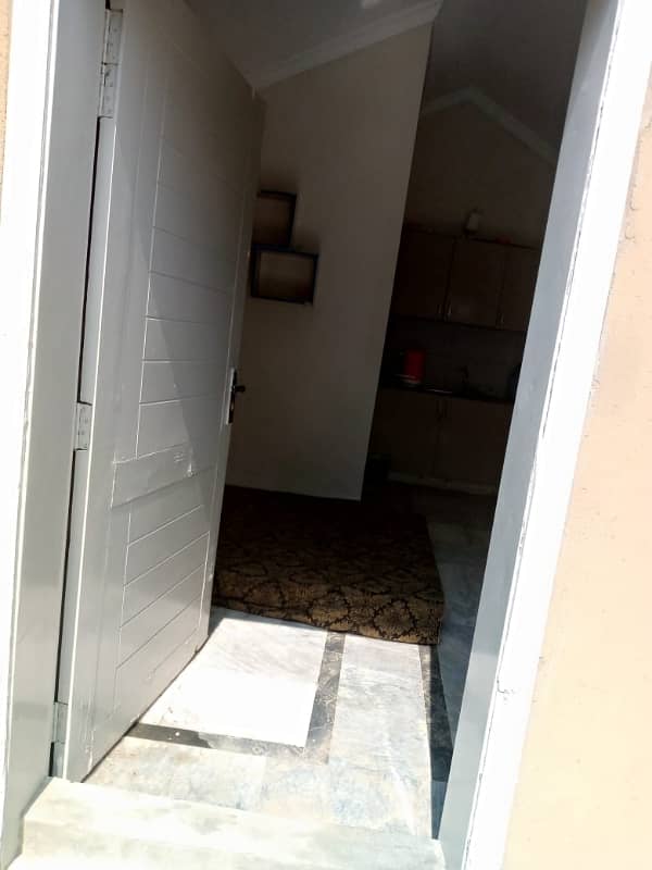 Penthouse Studio Room For Rent In Bahria Square phase 7 4