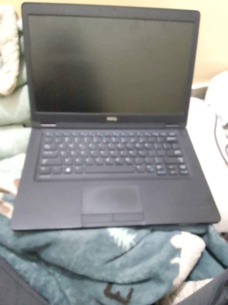 DELL Latitute 5480 4