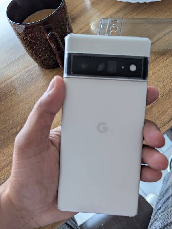 10/10 condition - pixel 6 pro 4