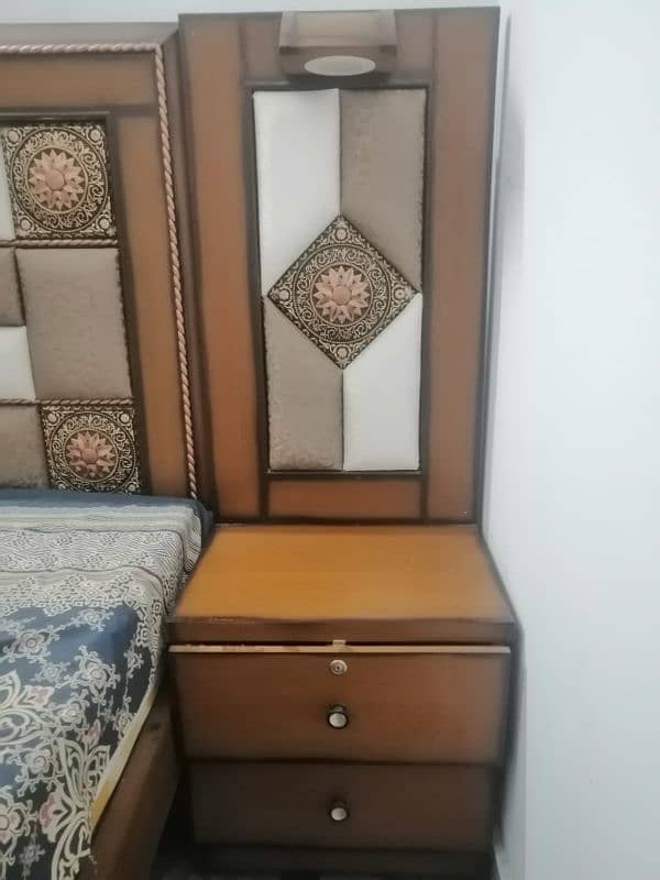 Wooden King Sized Bed (Brand New) 3