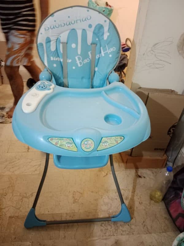 Brand New High chair 0