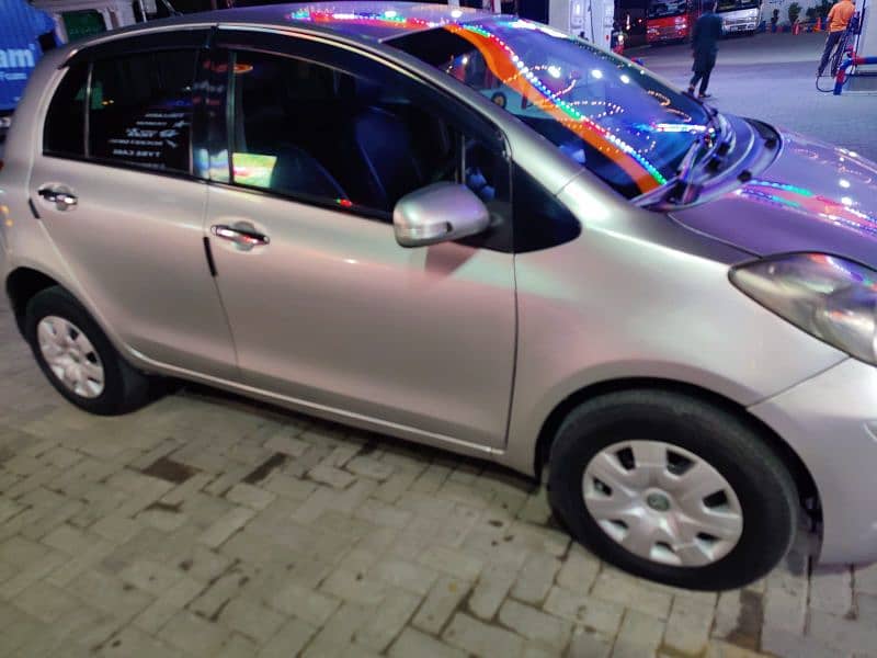 Toyota Vitz 2015 2