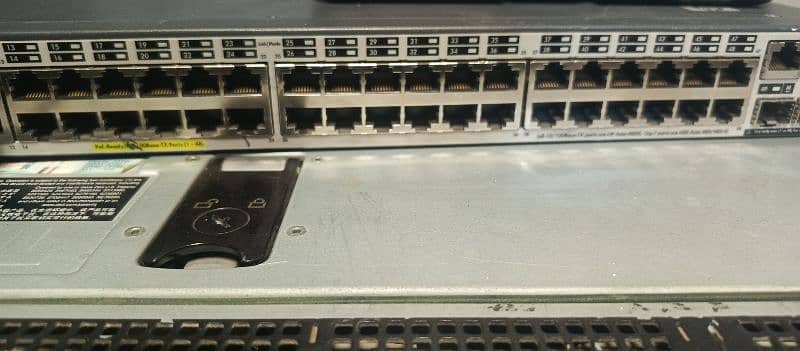 48 PORT NETWORK SWITCH FOR SALE 1