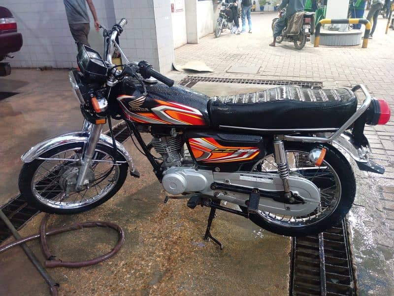 Honda CG 125 2024 Karachi No 4