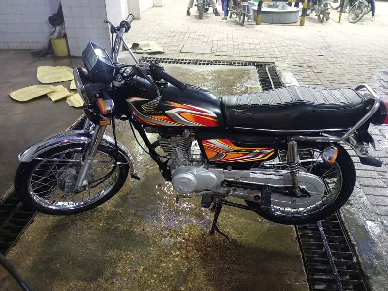 Honda CG 125 2024 Karachi No 8