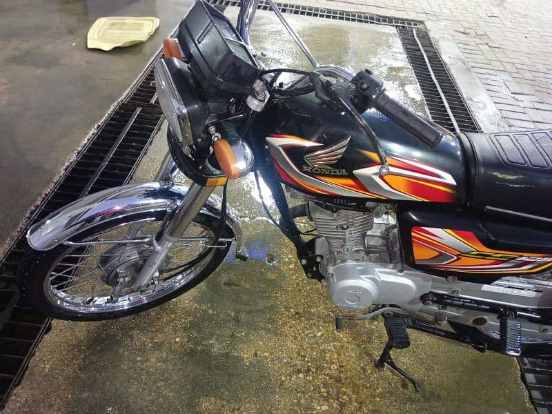 Honda CG 125 2024 Karachi No 9