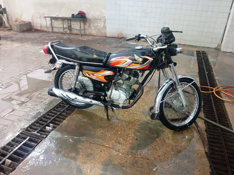 Honda CG 125 2024 Karachi No 11