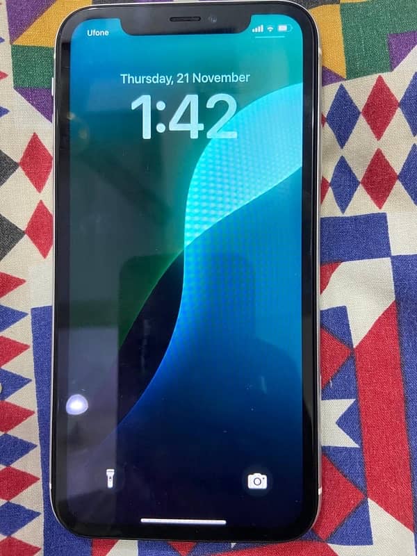 iPhone XR 64 gb single sim approved 1