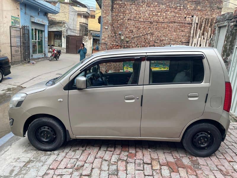 Suzuki Wagon R 2017 4