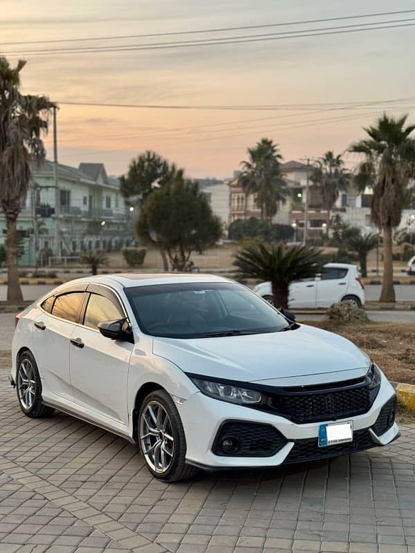 Honda Civic Oriel 2018 3