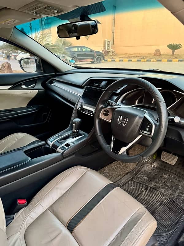 Honda Civic Oriel 2018 8