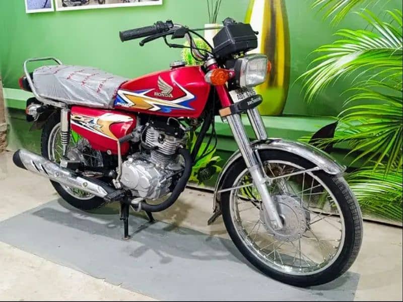 Honda125 model 2019 Hyderabad number ha urgent sell no SMS only phone 0