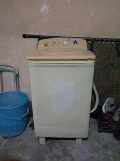 Paktel washing machine