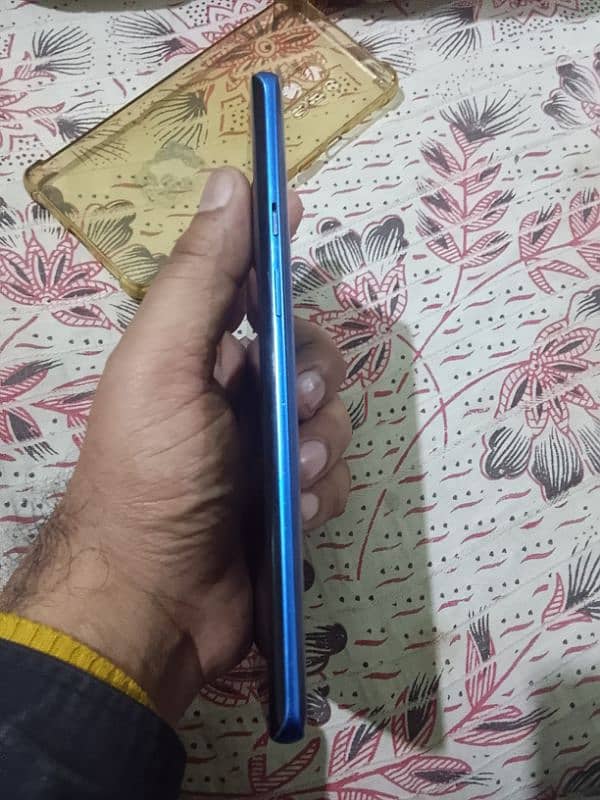 oneplus 8 Pro pta dul sim 12 gp ram 256 gp memury 4