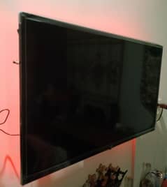 TCL Led Tv Model 32d310 10/10 Condition With Complete Box