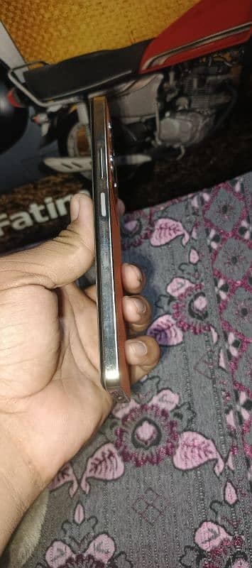 Infinix Note 30 2