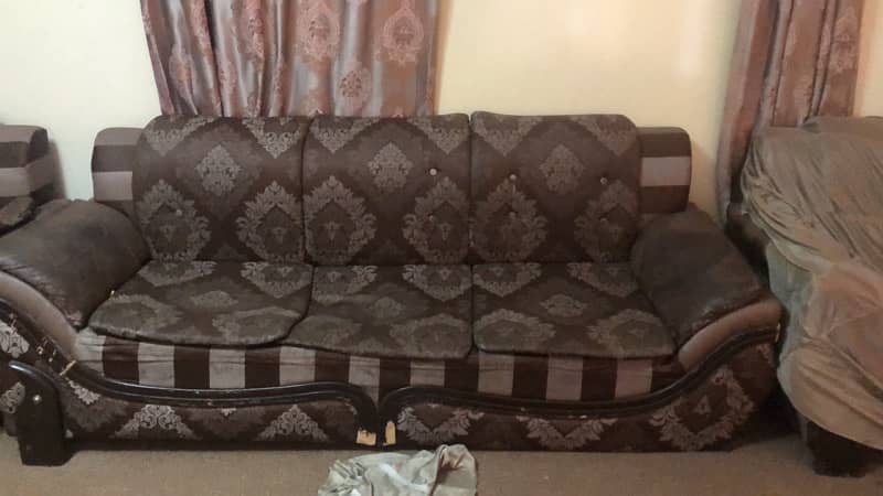 used sofa rough condition 1