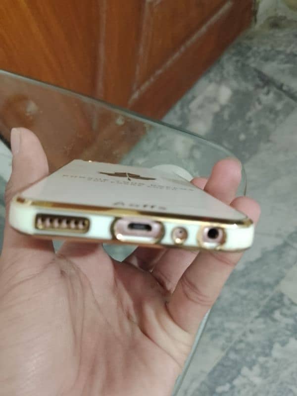 oppo A57 condition 10/10 memory 4/64 2