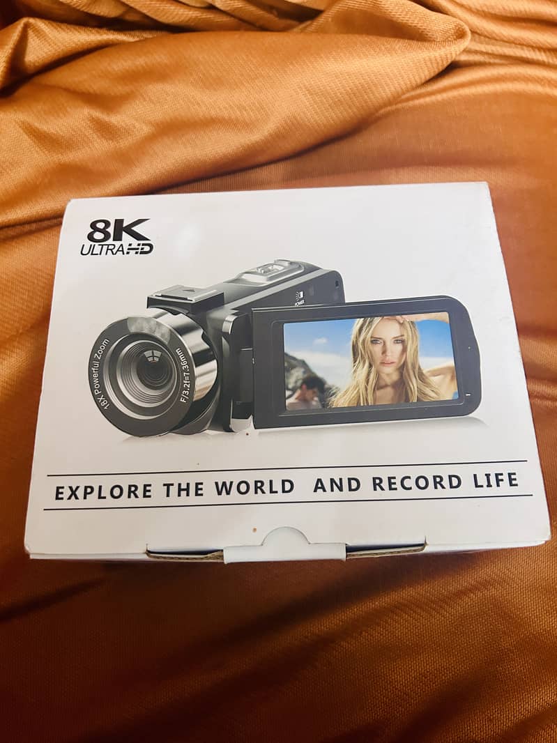 8K ultra hd camcorder(USA Variant). 0