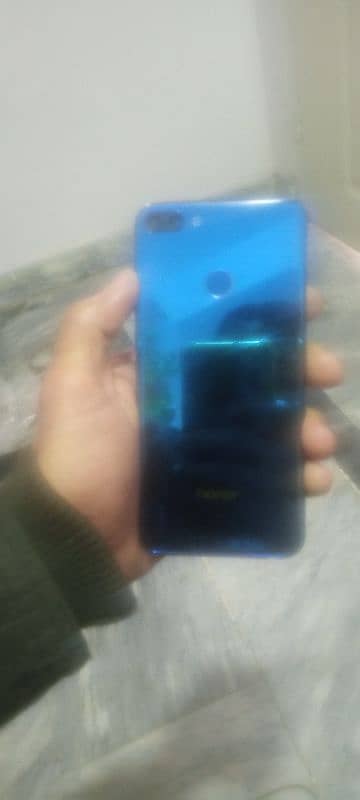 4 GB Rem 64 Room Honor 9N blue 0