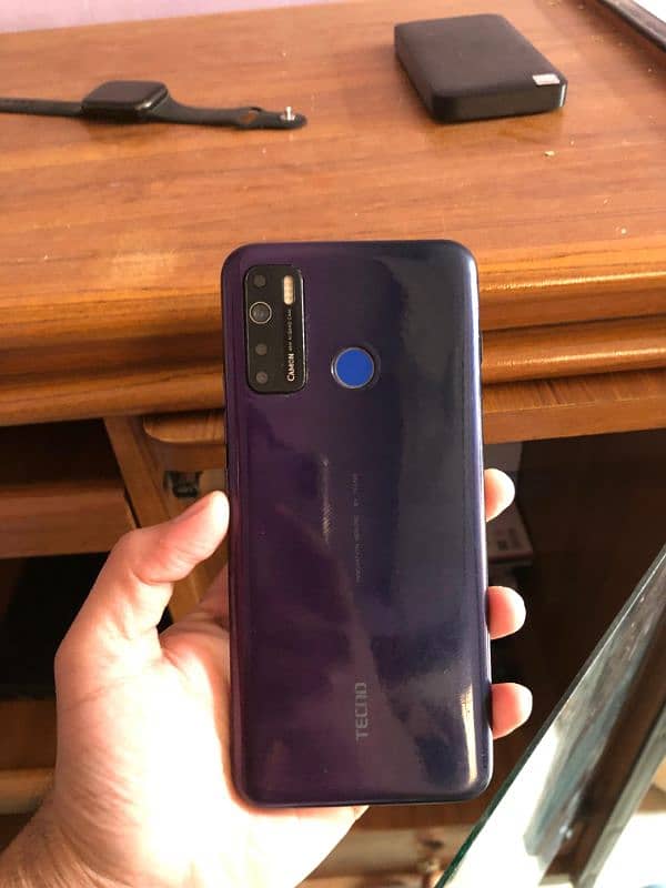 Tecno camon 15pro 4/128gb aprove 5