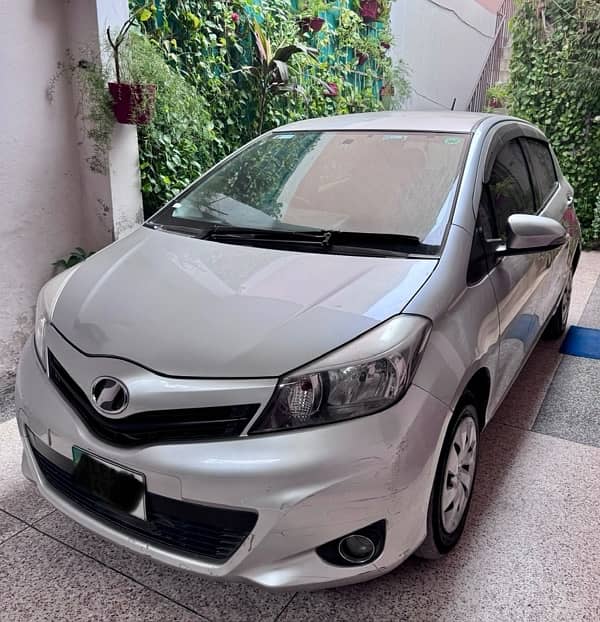 Toyota Vitz 2013 1