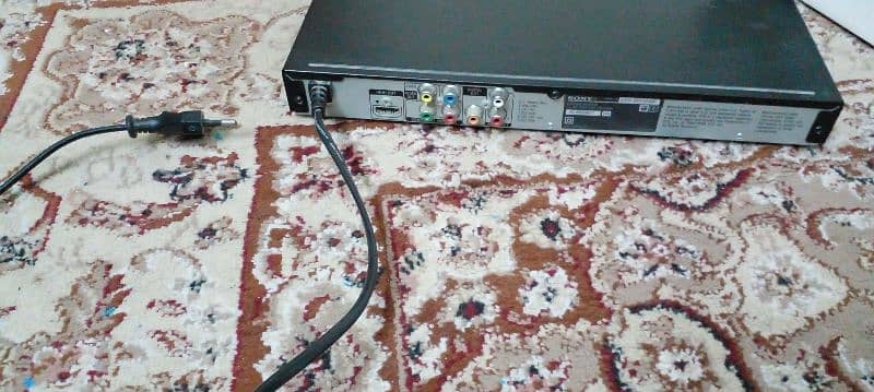 Sony DVD Player / DVPSR700HP 4