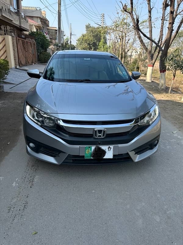 Honda Civic Oriel 2017 0