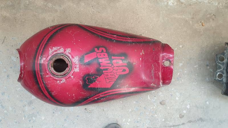 70 fuel tank good condition 1