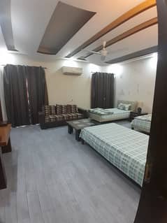 5 TO YEARS USED OLD BEST LOCATION 1 KANAL HOUSE AVAILABLE FOR SALE IN WAPDA TOWN - PHASE 1 - BLOCK K1