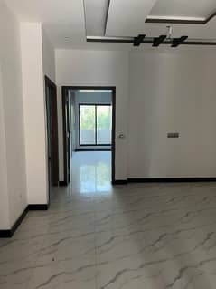 10 MARLA PERFECT LOCATION HOUSE AVAILABLE FOR SALE IN PUNJAB UNIVERSITY - BLOCK D