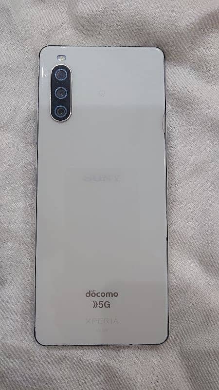 sony xperia 10 mark 3 + Samsung galaxy s5 for sale 2