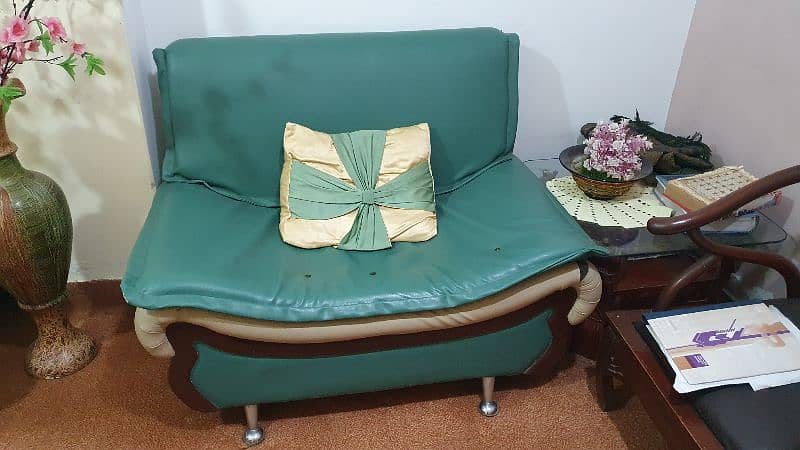 7 seater Used Sofa Set 0