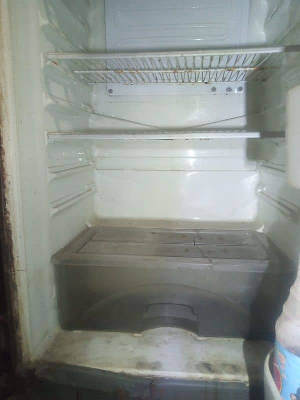 Dawlance Full size Refrigerator for sale 5