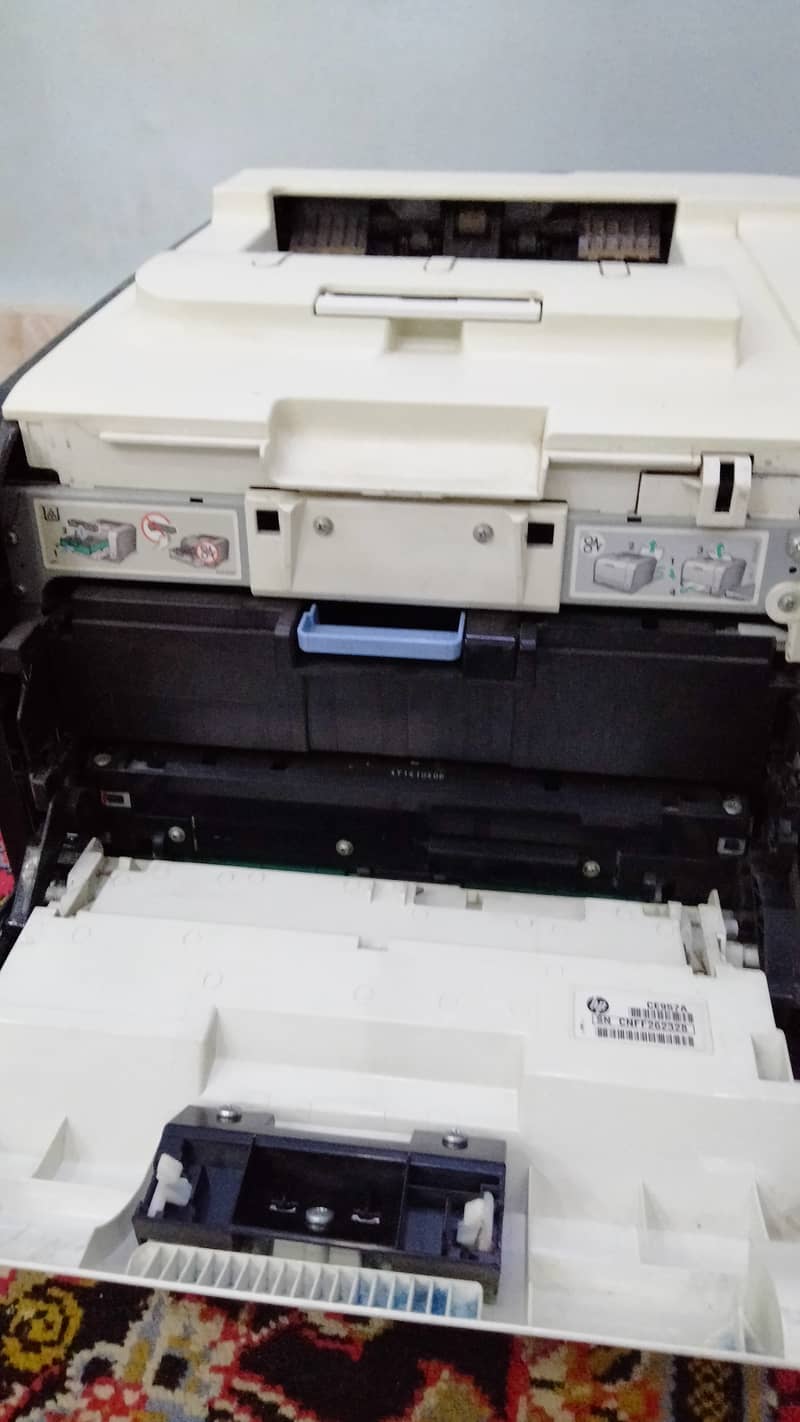 HP LaserJet Pro 400 color Printer (M451dn) 5