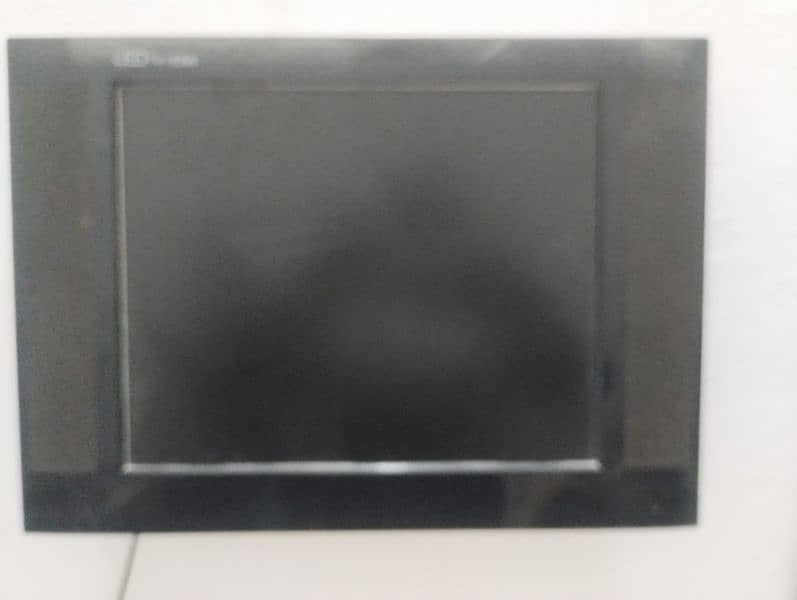 led tv 17inch 1