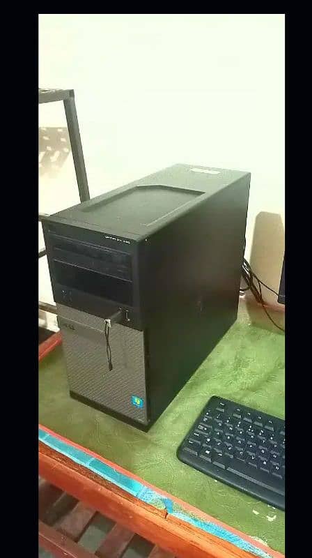 Gaming Pc core i 5 2 gen 0