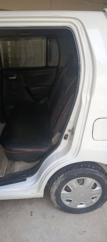 Suzuki Wagon R 2017 13