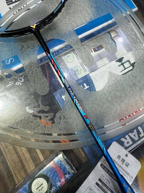 Badminton Rackets 17