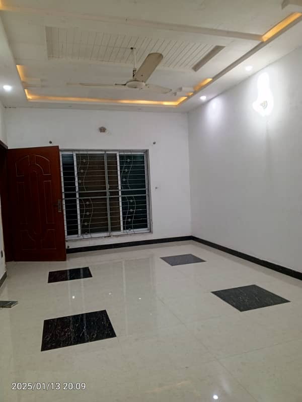 1 KANAL UPPER PORTION FOR RENT IN TIP PHASE 3 2