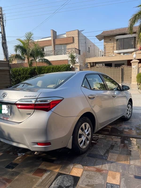 Toyota Corolla GLI Manual 2019 11