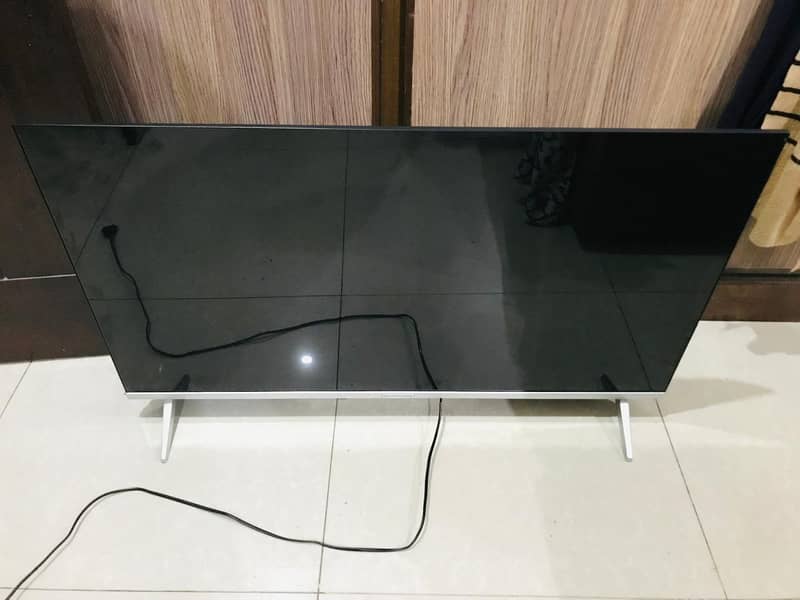 Samsung Android AXEN LED TV 1