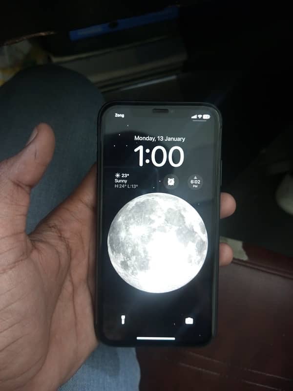 IPhone 11 - 64GB Black (Non PTA, Warranty till August 2025) 1