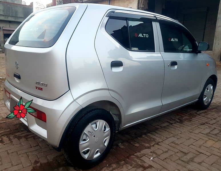 Suzuki Alto 2022 11