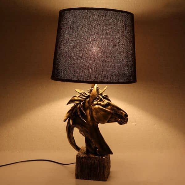 horse lamp 0