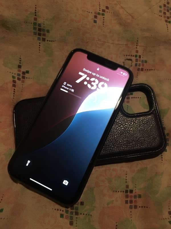 iphone 11 black color 0